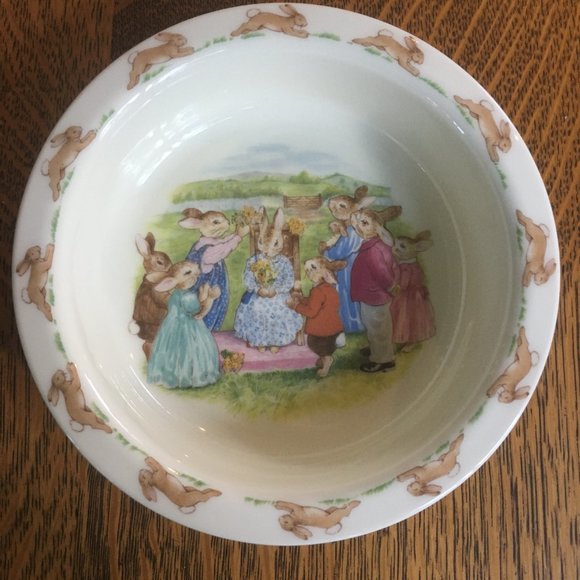 Royal Doulton 1988 Vintage Bunnykins Bowl - Picture 1 of 4